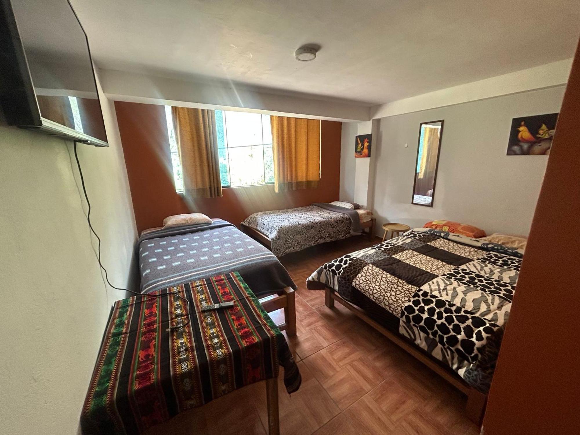 Habitacion Triple En El Muki Cuzco Exterior photo